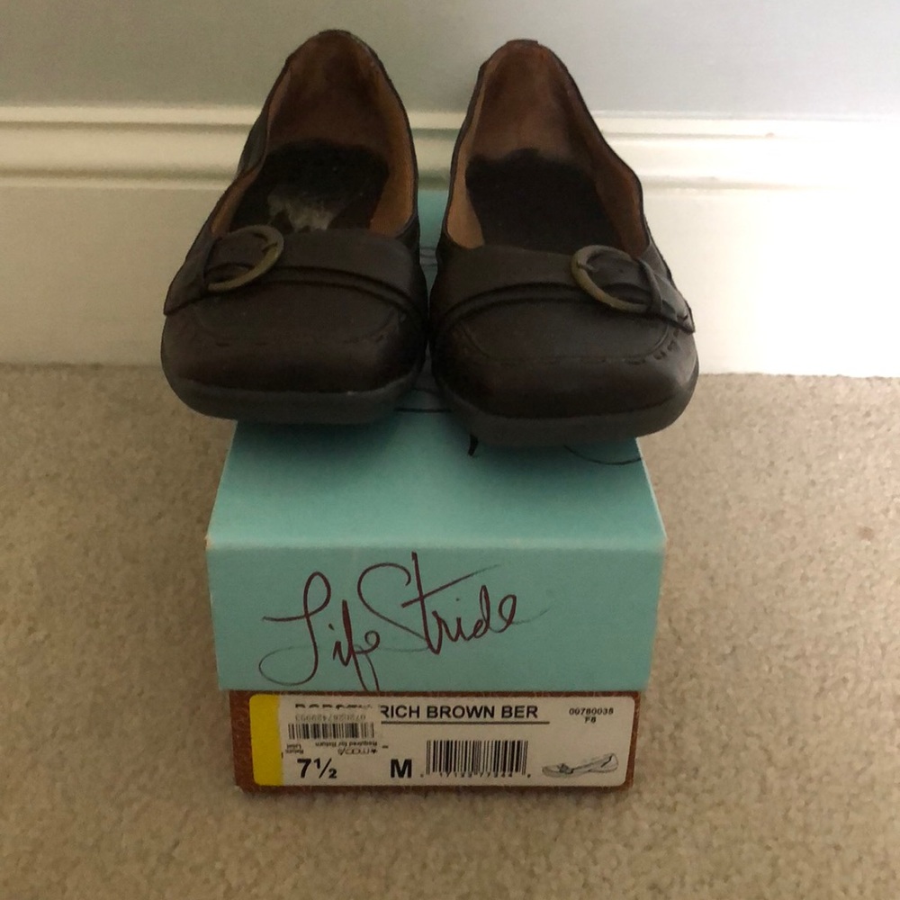 LifeStride brown shoes